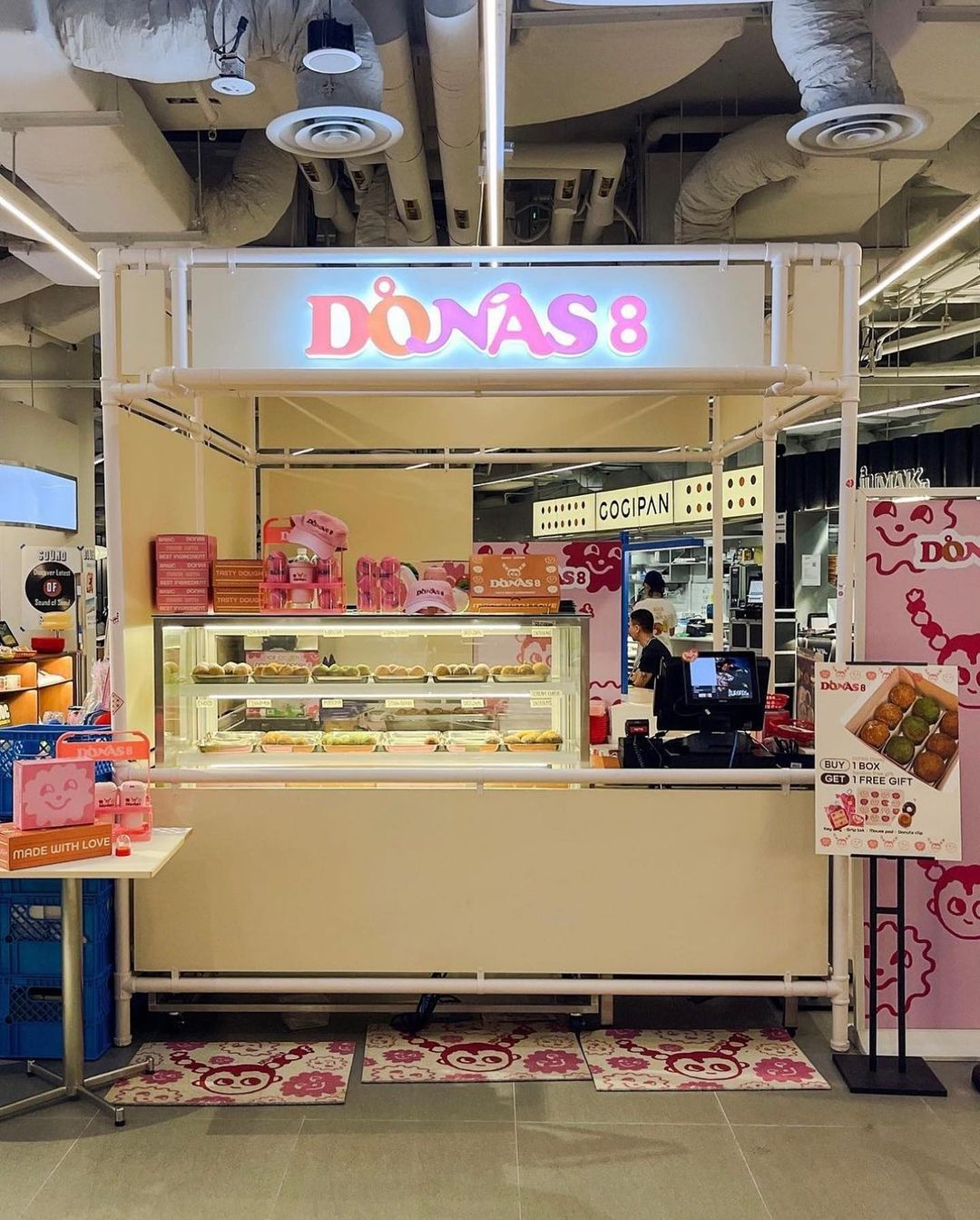Donas 8 Singapore