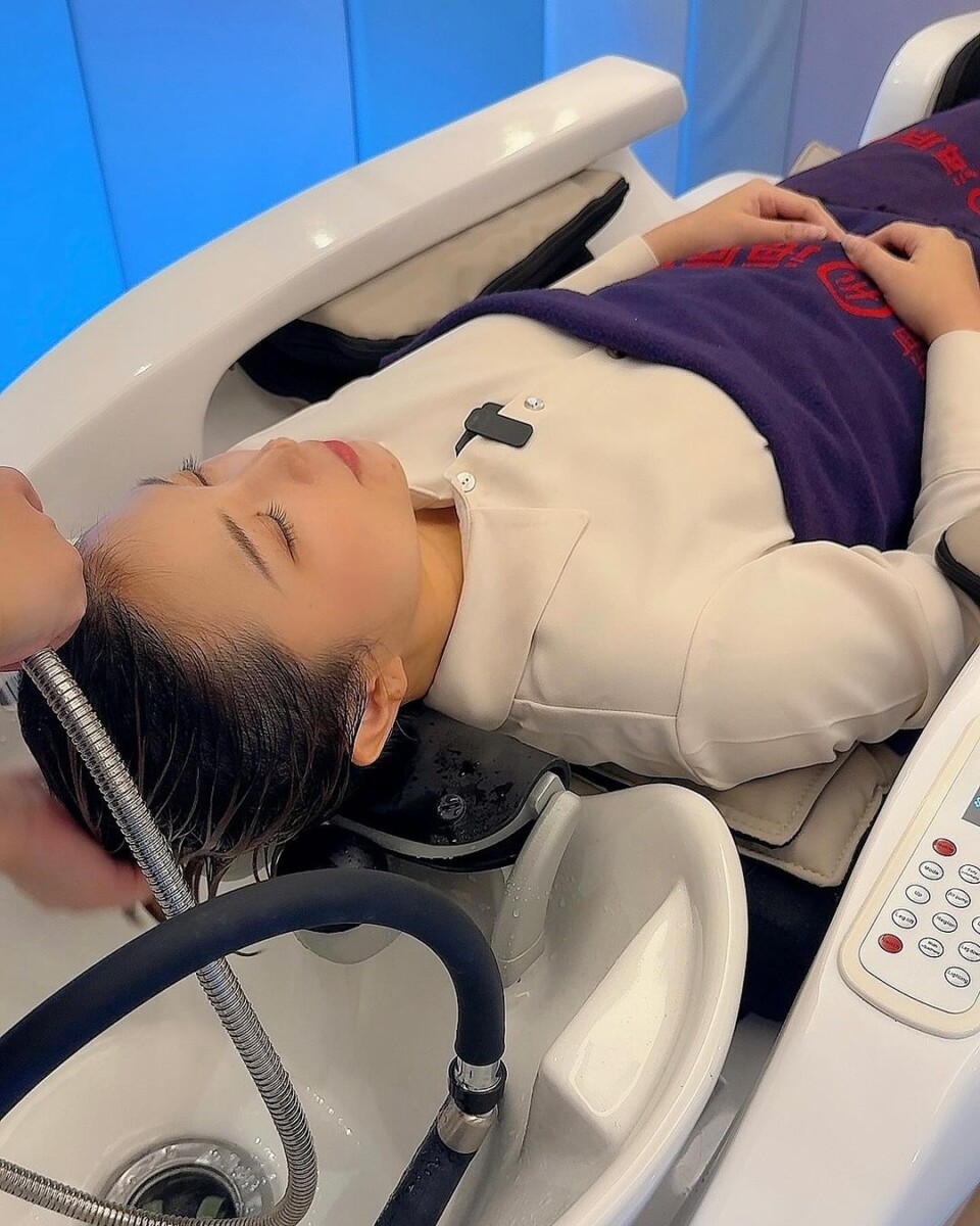 Hair goals even after hotpot? This Malaysian HDL has the answer.