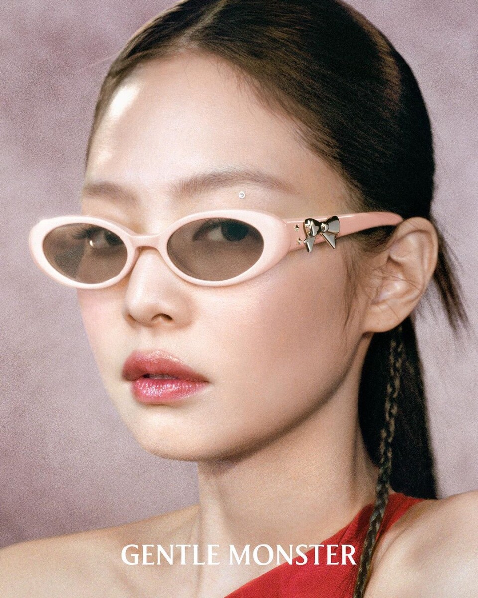 Get ready to slay in style with Jennie.