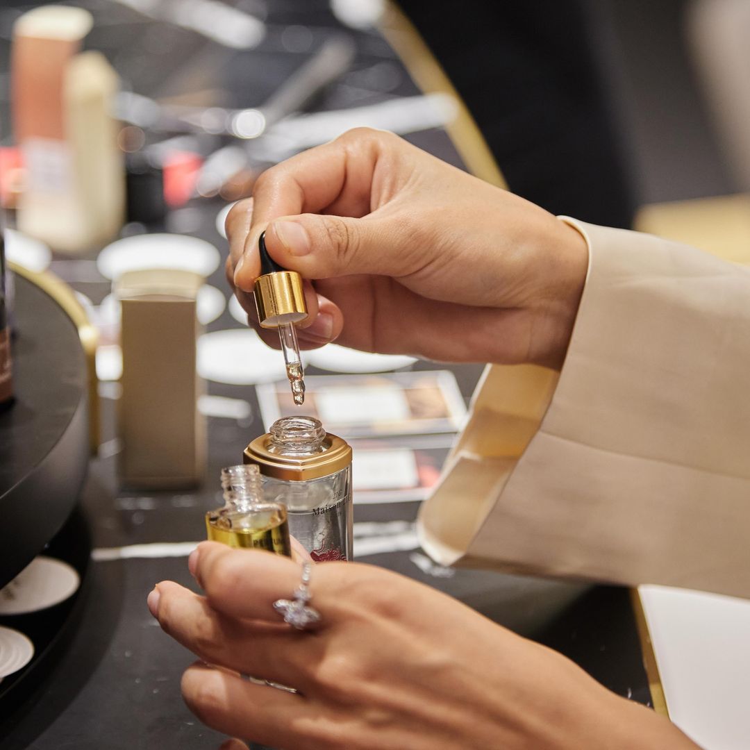 Craft your own signature scent in a fun & interactive perfume workshop in Singapore!