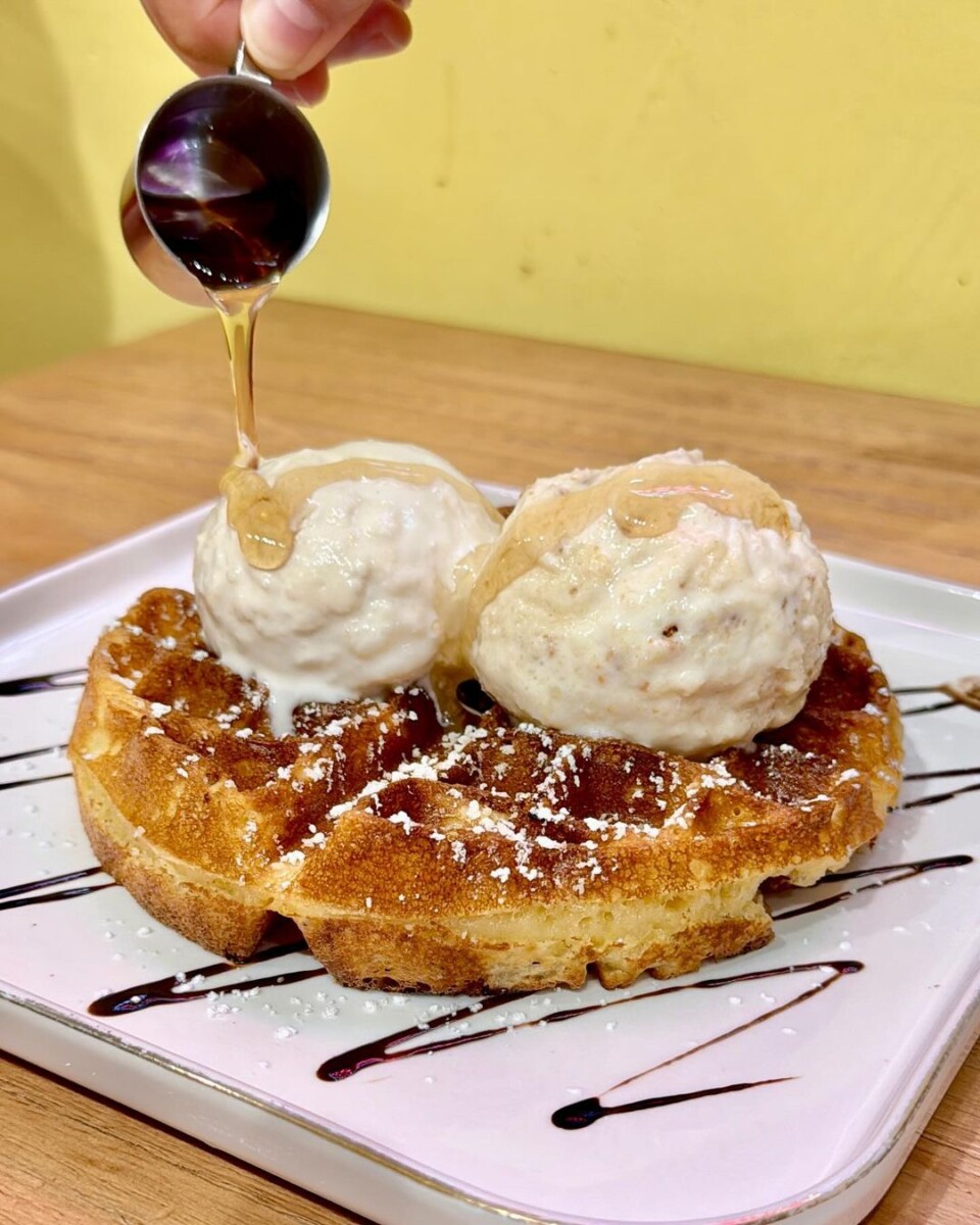 Their Mao Shan Wang ice cream with waffle!