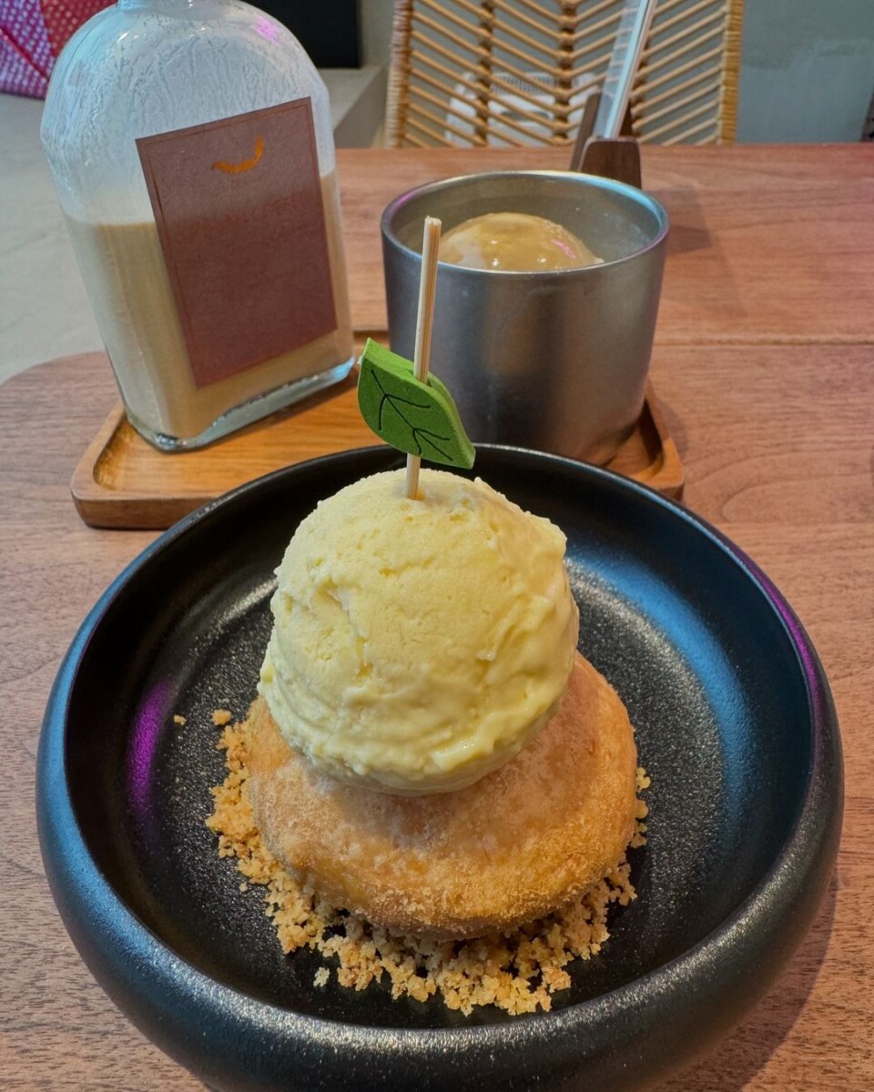 Ms Durian's Durian Lava Bomb combines crispy yam with molten durian lava & refreshing MSW ice cream!