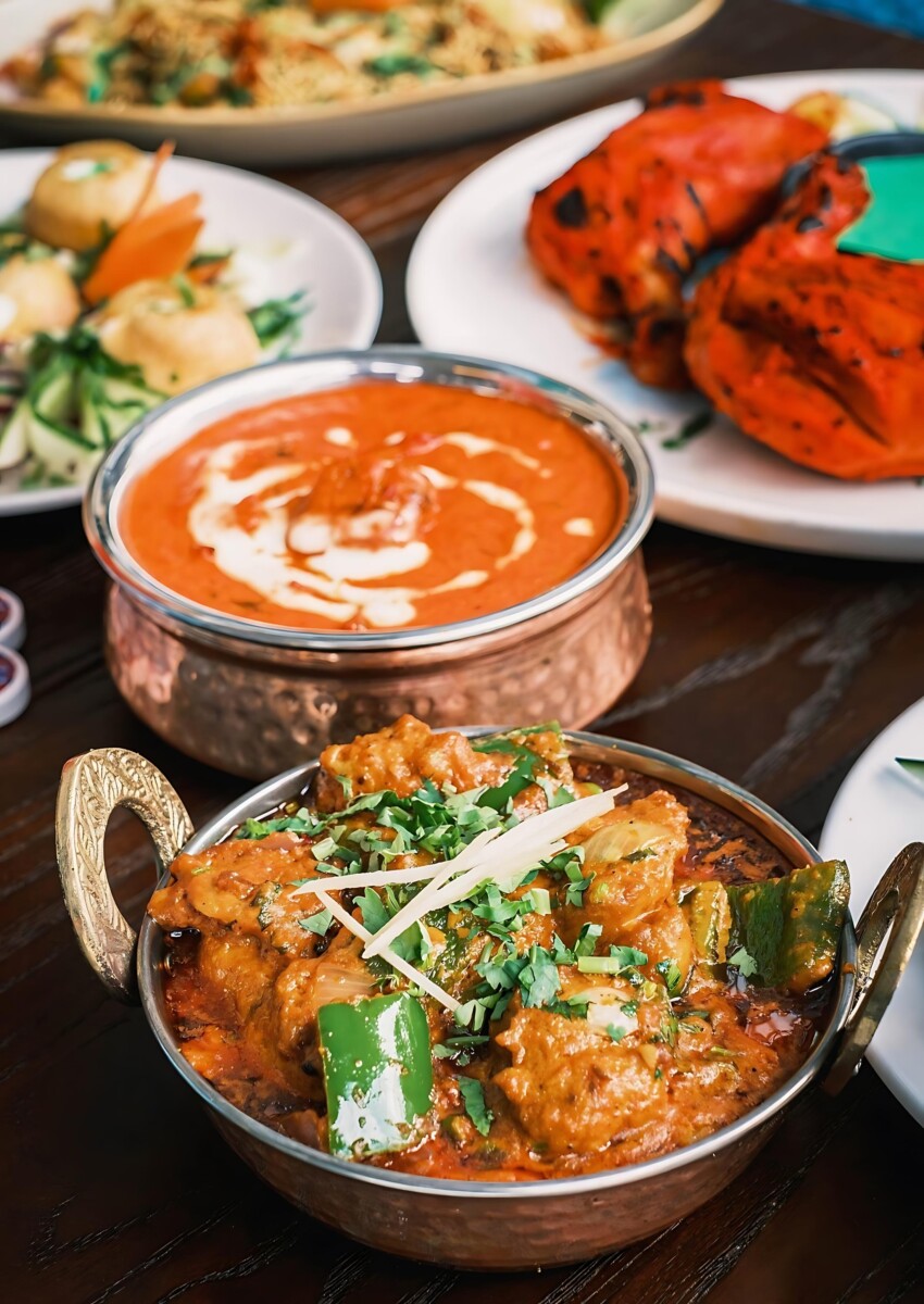 Indulge in the fiery flavours of Kadhai Fish - a perfect blend of spices and fresh seafood or Butter Chicken!