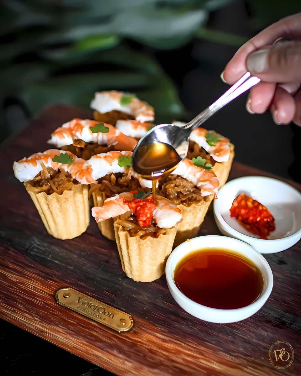 Popiah vibes meet Peranakan elegance: Violet Oon's iconic Kueh Pie Tee is a must-try!