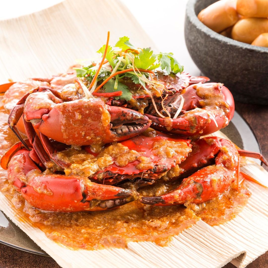 Indulge in the fiery flavours of Singapore with RISE's Singapore Chili Crab.